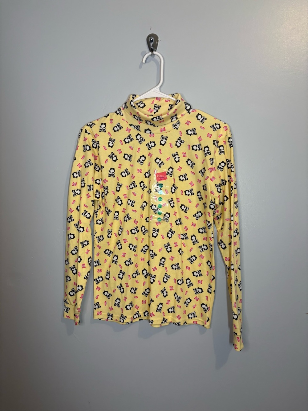 Vintage Hanes Yellow Panda Butterfly Print Turtleneck Top Cotton-Blend Blouse